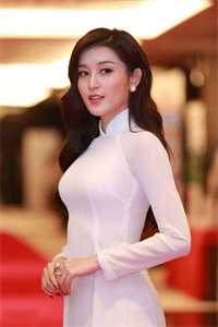 下女在线看在线播放