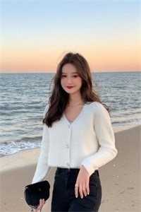 后λ式吃奶后λ式动态图