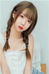 麻里梨夏