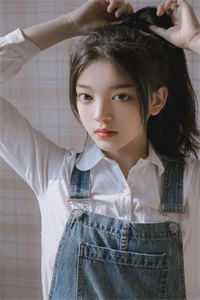 沦为玩具的女教师静怡
