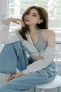 天降女子从二楼掉下来了人物