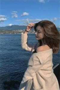 网红刘婷服务员视频