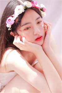 我是天降女主文里的小青梅