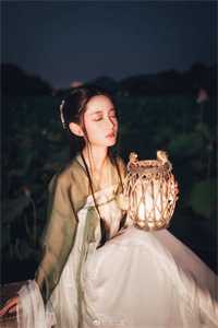 女仆放荡勾人h嗯啊