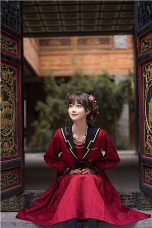 舌头探洞感觉要喷了水怎么回事儿